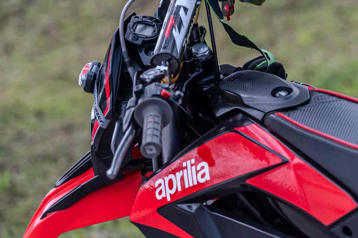 Nuova crossover Aprilia sbaraglia tutti