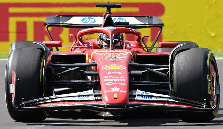 Charles Leclerc ala flessibile